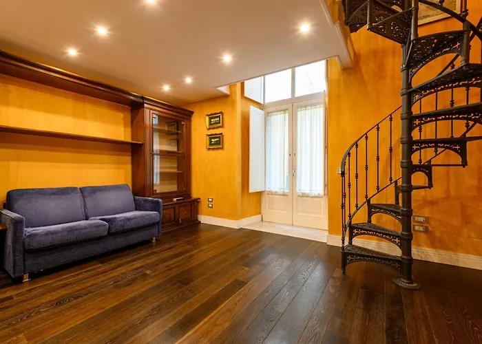 Apartment Via Carlo De Cesare 15 *