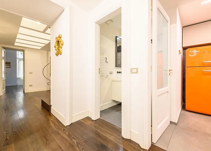 Apartment Via Carlo De Cesare 15 *