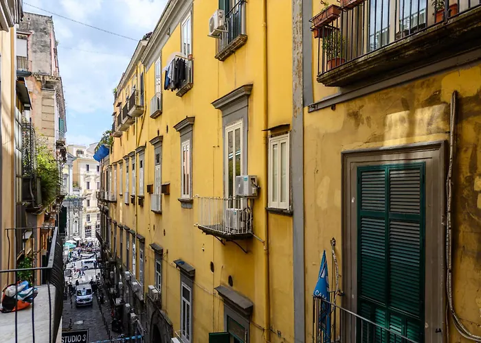 Apartment Via Carlo De Cesare 15 *