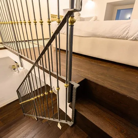 Apartment Via Carlo De Cesare 15 Naples