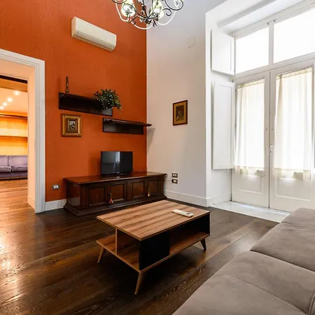 Apartment Via Carlo De Cesare 15 Naples