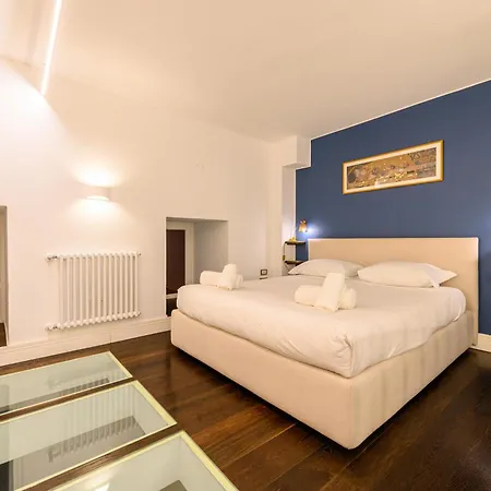 Via Carlo De Cesare 15