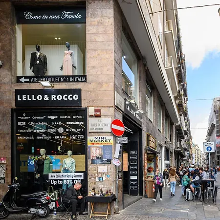 Via Carlo De Cesare 15